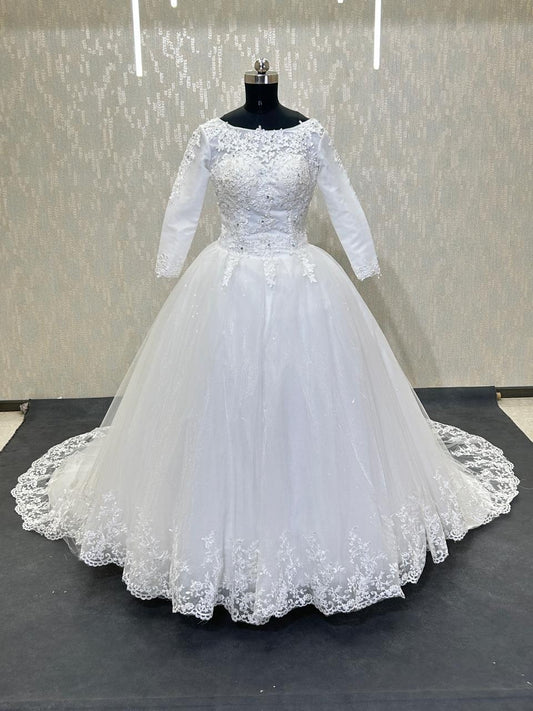 white Muslim wedding dress